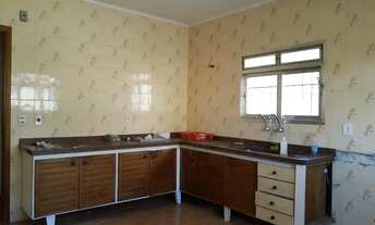 Imagem 6: Casa para venda e aluguel na Vila Formosa com 450m² em um terreno de 10 x 25 e 6 vagas de