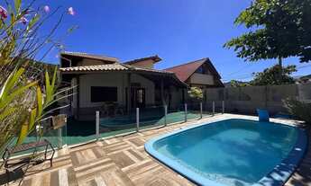 Imagem: Casa com 4 quartos, 2 suítes, praia da