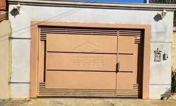 Imagem: Residência com 03 dormitórios - Carolina/Alvorada