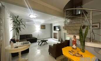 Imagem 6: Casa sobrado, moderna, pátio, 3 quartos, suíte, lareira, no bairro São Sebastião, imediaçõ