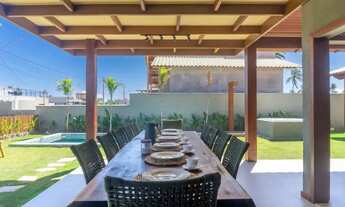 Imagem 4: Casa com 4 suítes, piscina, Jacuzzi, condomínio a beira mar do Patacho!!