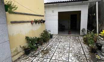 Imagem 4: Vendo 2 casas Casa com 2 dormitórios