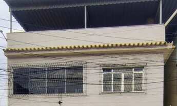 Imagem: Linda casa independente com 3 quartos terraço