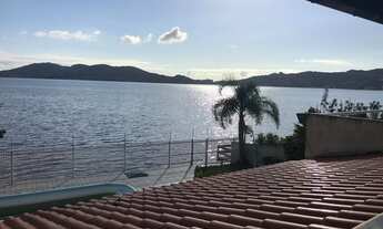 Imagem: Casa a beira da Lagoa da Conceição - Florianópolis