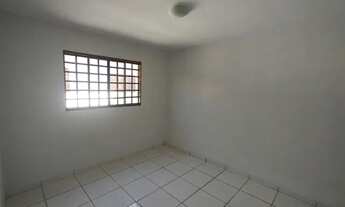 Imagem 6: ótima casa 2 quartos, banho social, 3 vg gar Alameda R. Araguaia Conj. Aruanã 1 prox. Conj