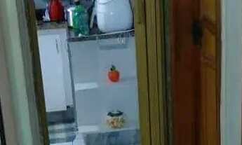 Imagem 6: REF: 1728 - Ótimo apartamento térreo de sala; Cozinha ampla com armários embuti