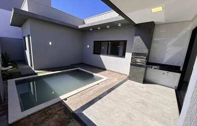 Imagem 7: CASA TÉRREA JARDINS BOLONHA, 3 SUÍTES, PISCINA ACABAMENTO DE ALTO PADRÃO. UM LUXO A CASA