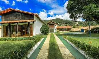 Imagem 3: Casa com 3 suítes Linear a Venda - Golfe / Teresópolis