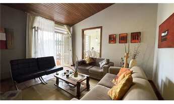 Imagem: Casa com 3 quartos, 300m², à venda em