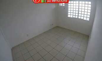 Imagem 4: Apartamento de 2 Quartos no Parque Dez - Próximo do Supermercados Baratão da Carne