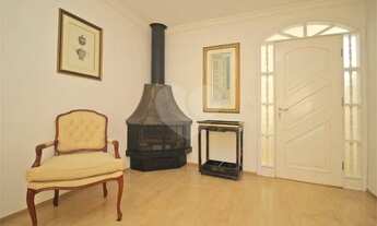 Imagem 4: Apartamento para aluguel e venda possui 185 m2 com 3 quartos, 1 suíte, 2 vagas