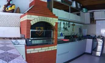 Imagem 5: Casa para venda com 316 metros quadrados com 3 quartos em Colina de Laranjeiras - Serra