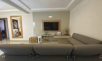 Imagem 2: Casa para venda possui 190 metros quadrados com 3 quartos em Vila Madalena - São Paulo - S