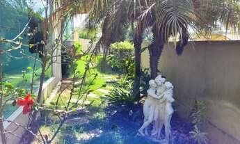 Imagem 4: Casa para venda tem 325 metros quadrados com 4 quartos em Piratininga - Niterói - RJ