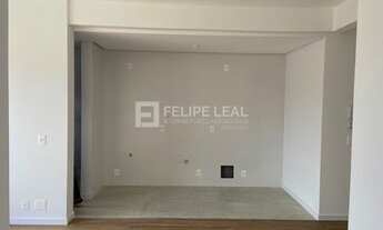 Imagem 5: APARTAMENTO COM 02 DORMITÓRIOS (01 SUÍTE) COM 02 VAGAS NO CENTRO DE FLORIANÓPOLIS