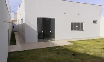 Imagem 2: Casa para Venda em Uberlândia, Jardim Sul, 3 dormitórios, 2 suítes, 3 banheiros, 3 vagas