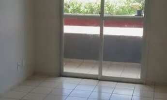 Imagem: P.dos ingleses na frente da faculdade fametro