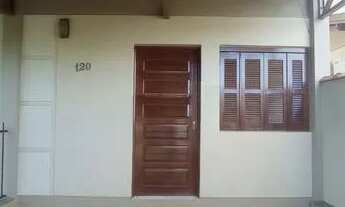 Imagem: Portão - Casa Padrão - Jardim Cecilia