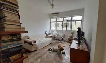 Imagem 3: Botafogo ! Apartamento, sala, 2 quartos, 2 banheiros, portaria 24h, 70m²