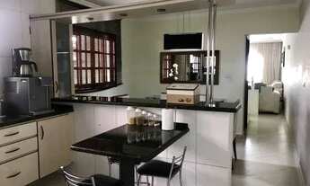 Imagem 3: CASA A VENDA NA REGIÃO DO PITUAÇU , FRENTE DE RUA E PROÓXIMO A ORLA MARITIMA