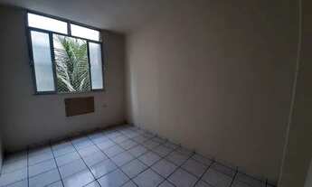 Imagem 2: Apartamento com 2 quartos em condomínio fechado próximo ao Sargento de Cascadura