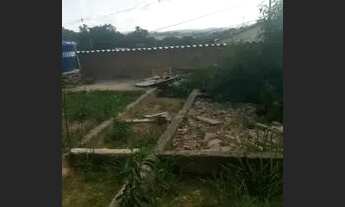 Imagem 6: Vendo ou troco Casa com 2 dormitórios