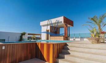 Imagem 7: Luxuosa Casa de 5 Quartos com Piscina e Hidromassagem no Condomínio Gran Park em Vespasian