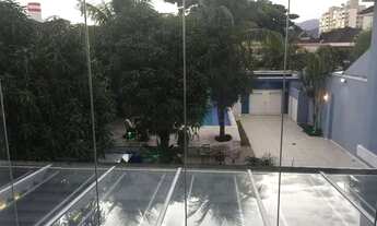 Imagem 4: Casa para aluguel possui 640 metros quadrados com 4 quartos