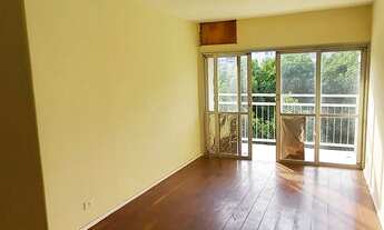 Imagem 2: Grande oportunidade no Leblon, apartamento com 110m², 3 quartos sendo 1 suíte e vaga