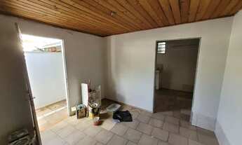 Imagem 7: Casa individual. Bairro Batistão de 1 quarto, sala, cozinha, wc e varanda. Livre de água