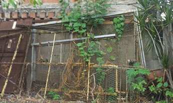 Imagem 4: Casa triplex para venda com 150 metros quadrados com 4 quartos com terrenao de 400 metros