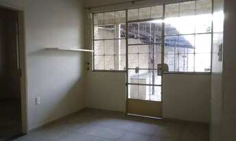 Imagem 3: Casa com 6 quartos e garagem em Nilópolis - Nova Cidade