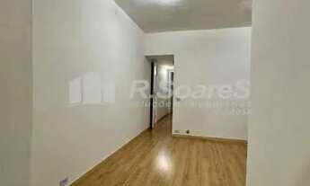 Imagem 3: Apartamento com 2 quartos sendo 1 suíte, dependências, garagem, em Freguesia