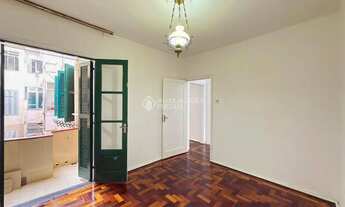 Imagem 5: APARTAMENTO ILUMINADO E CHEIO DE CHARME NO MENINO DEUS