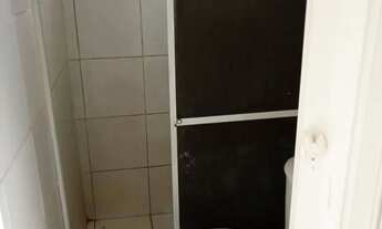 Imagem 2: Aluga e vende Casa com 2 dormitórios