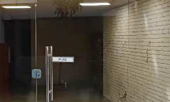 Imagem: Loja no coração da Praça Saens Pena