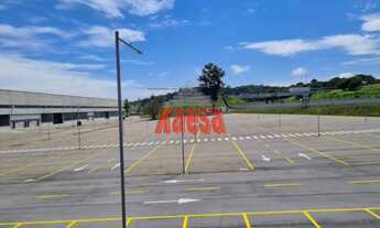 Imagem 5: Galpão vitrine, está na entrada da cidade Atibaia na Rod. Fernão Dias e 5 km da Rod Dom Pe