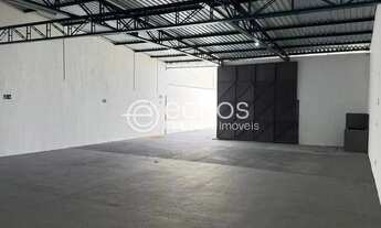 Imagem 6: Imóvel Comercial para aluguel, Nossa Senhora das Graças - Uberlândia/MG