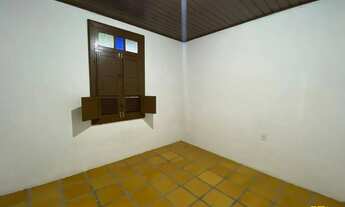 Imagem 10: BROGNOLI VENDE- Casa na quadra do mar no Centrinho dos Ingleses