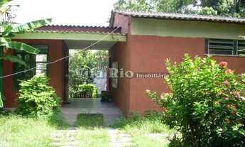 Imagem 5: Terreno 2.485,37m² com área construída 1.257m²