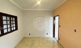 Imagem 2: Casa para locação com 2 quartos 180m² - Jardim Chapadão