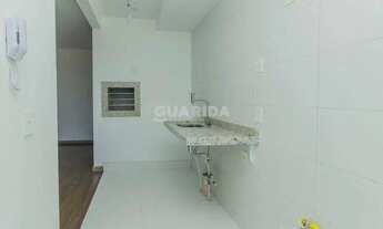 Imagem 3: Apartamento com 2 dormitórios e 1 vaga de garagem no bairro Passo d`Areia