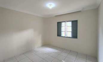 Imagem 7: Casa para alugar com 03 quartos com ótima localização no Jardim Catedral