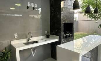 Imagem 4: Casa duplex no condomínio Jardins do la, no centro de Eusébio, oportunidade única