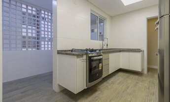 Imagem 6: Apartamento à venda no Batel com 3 dormitórios e 101 m² ideal para retrofit por R$ 990.000