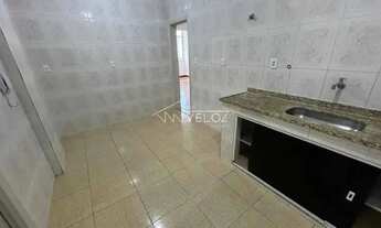 Imagem 4: Apartamento - / Residencial / Glória