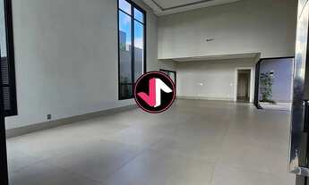 Imagem 5: Venda Incrível em Cuiabá: Casa Neoclássica no Condomínio Villa Jardim Bairro Parque Amperc