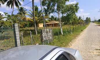 Imagem 3: Sítio na praia da Caueira