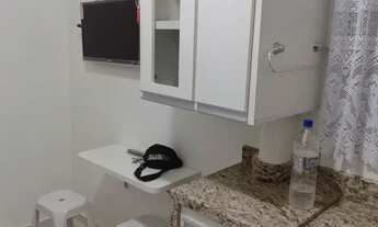 Imagem 2: Negocio Linda Kit net compacta Mobiliada no Coração de Poços em frente as Praças