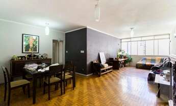 Imagem: Apartamento amplo e clássico à venda em